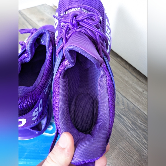 Purple Running shoe JUST SOSO - Picture 3 of 4